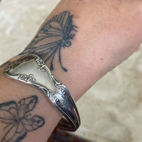 Gorham Sterling Silver Plate Handcrafted Spoon Cuff Bracelet - Picture 11 of 12